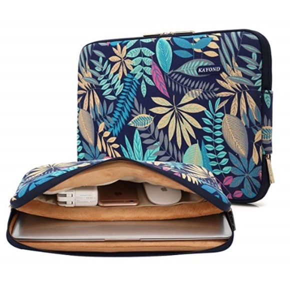 Handbags - 🎉HP🎉 Canvas Water-Resistant 15' Laptop Sleeve